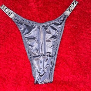 VS shine strap panty